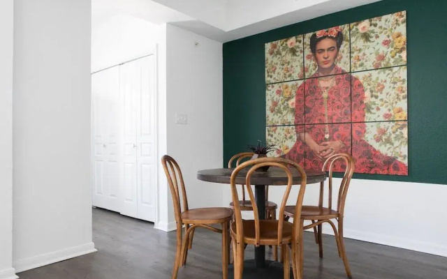 WanderJaunt - North Austin Apartments