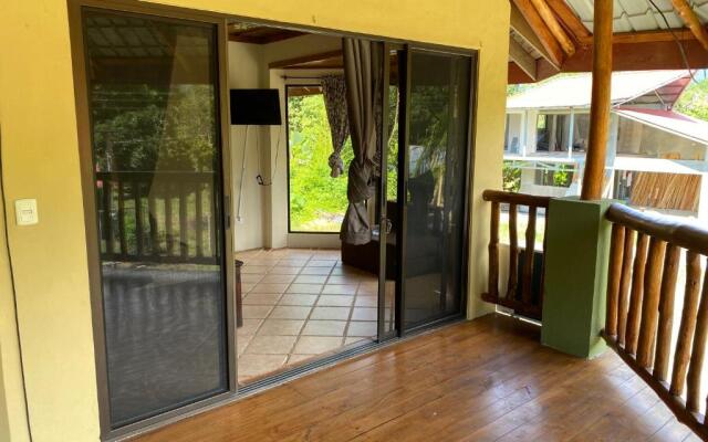 Bahía Ballena Rooms