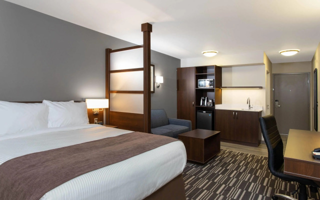 Microtel Inn & Suites by Wyndham Mont Tremblant