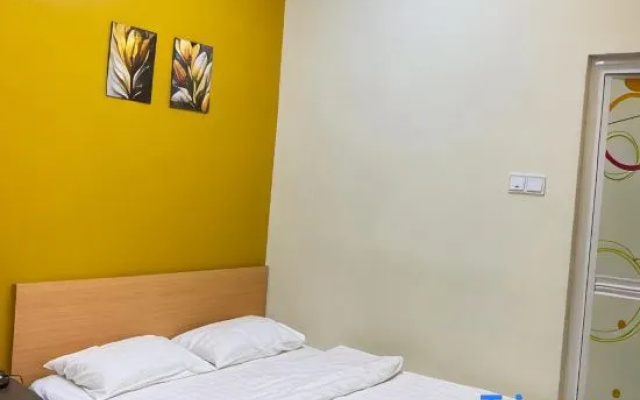 Sunshine Hotel