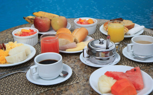 Marinas Maceió Hotel