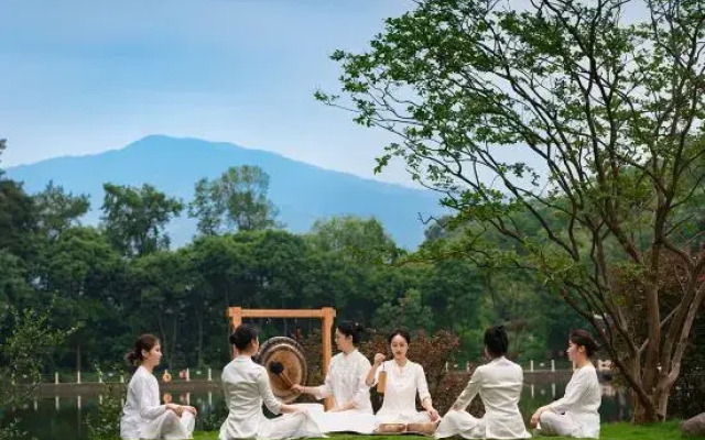 Hongzhushan Hotels & Resorts Chanyi Shanju