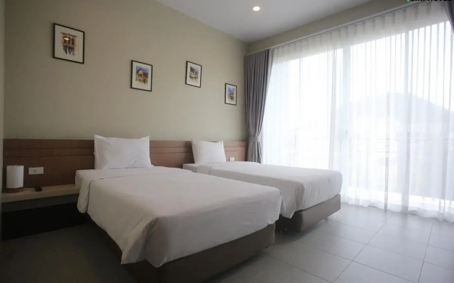 Siri  Phuket