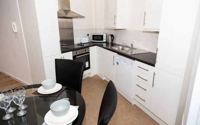 Alexander Apartments Powdene House