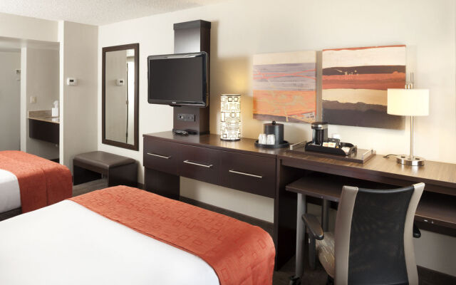 Newark Airport Hotel
