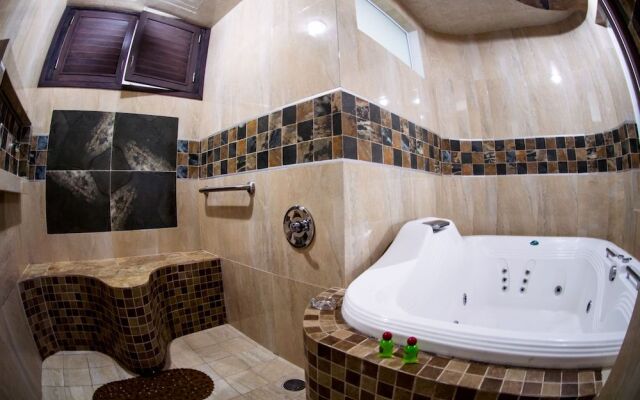 Hotel Cielo Good Luck