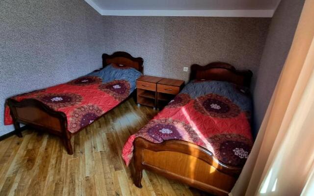 Veli Group guest house near Gelati Monastery
