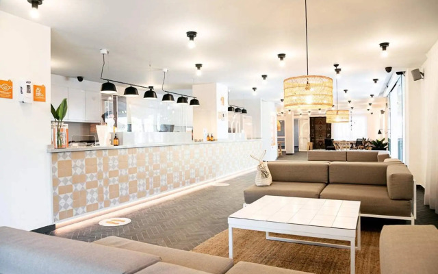 Coral Compostela Beach Hotel