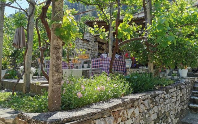 Guesthouse & Hostel Lorenc