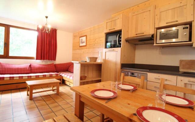 Appartement Lanslevillard, 2 pièces, 5 personnes - FR-1-508-131