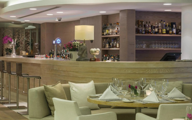 Alasia Hotel