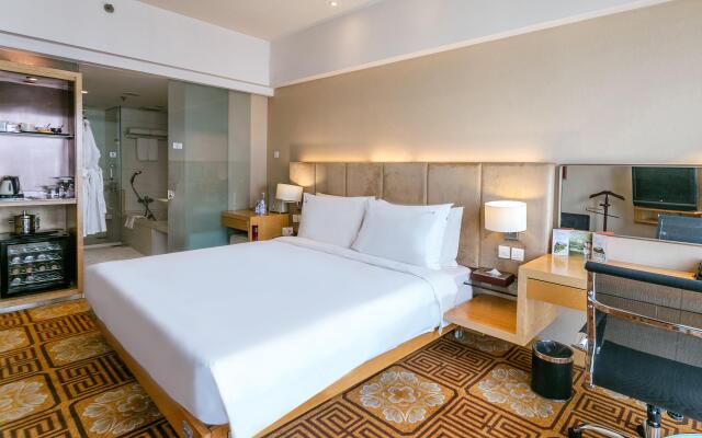 Tianjin Binhai Rezen Hotel