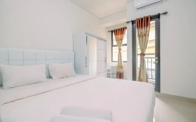 Luxury Studio at Transpark Cibubur Apartment