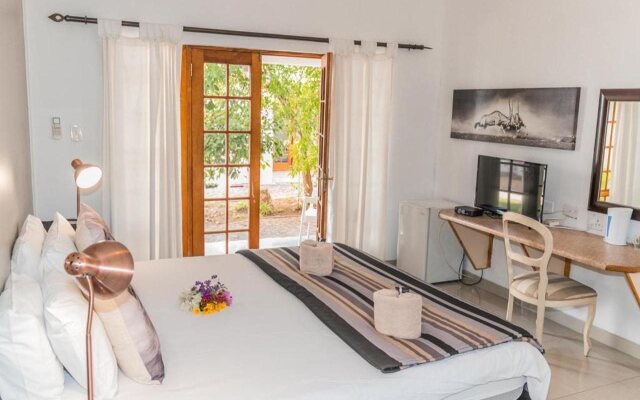 Out of Africa Town Lodge