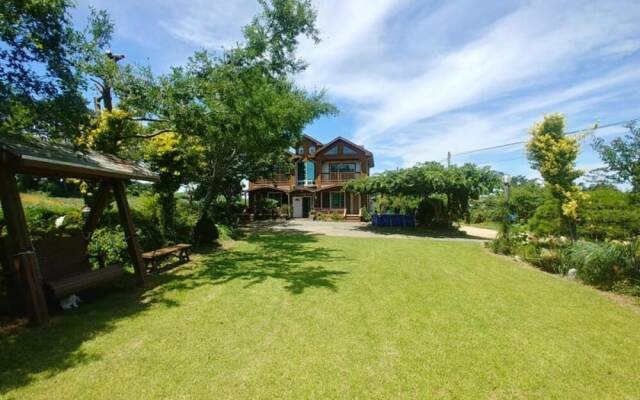 Taean Aloenara Pension