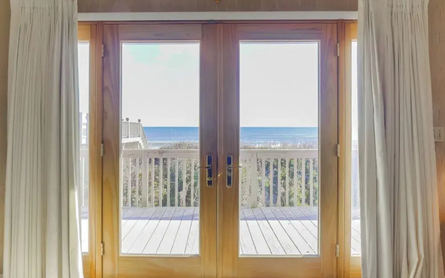 Pelican Perch by Topsail Realty