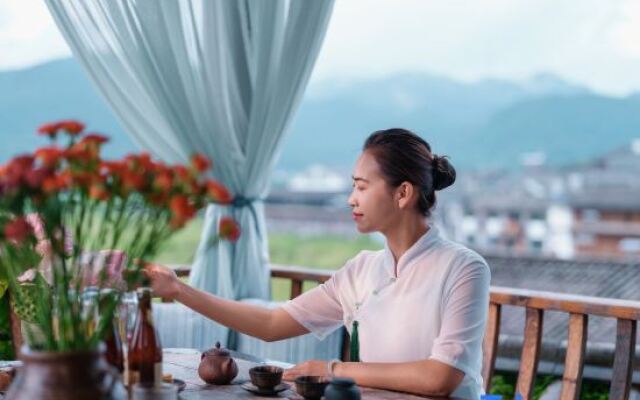 Tengchong Heshun Yuanye Inn