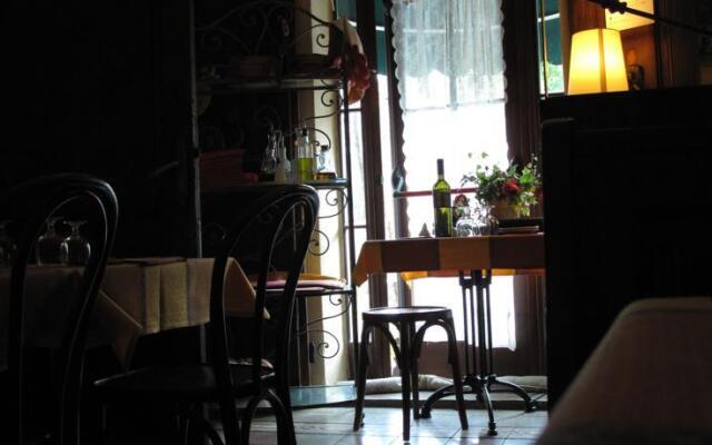 Casa Italia Room