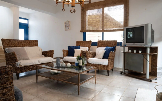 Villa Near the Beach