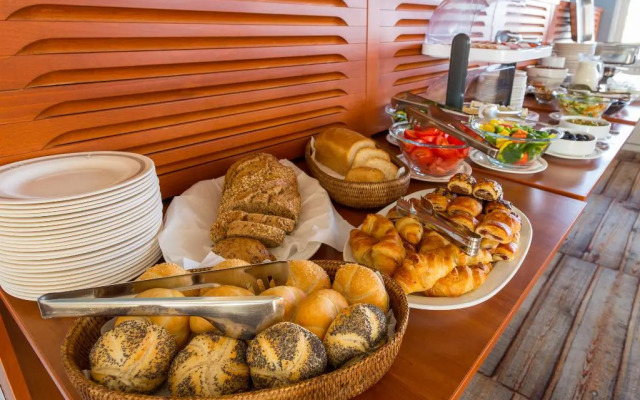 Grand Jules Boat Hotel Budapest