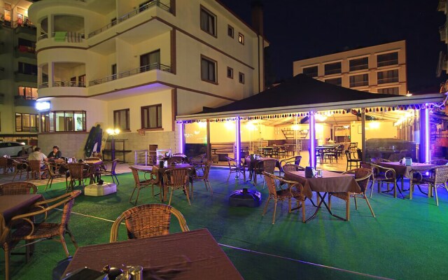 Ozgun Otel