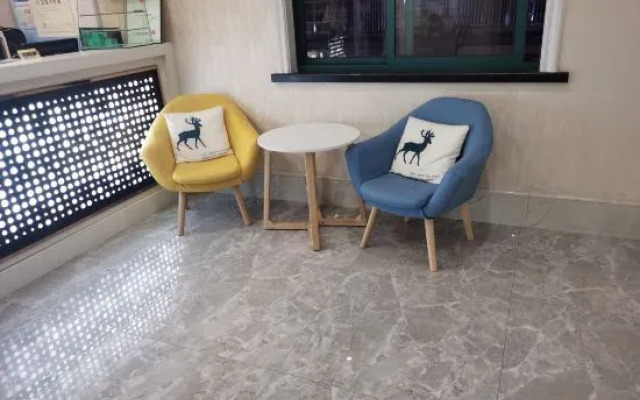 Time Hotel（Shaoxing Keqiao Textile Chengbei market store）