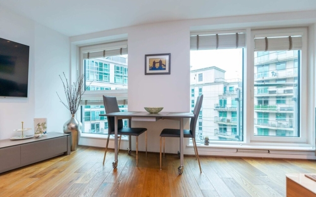 Stylish 1BD High Rise Flat - Vauxhall