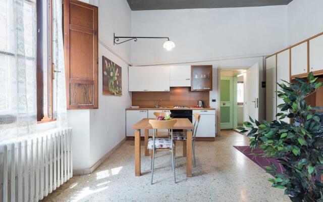 Borgo la Croce Apartment