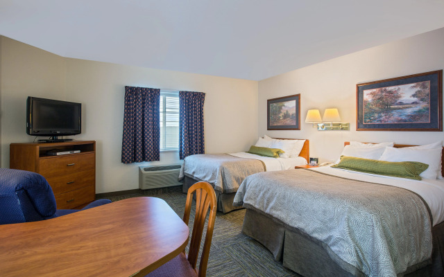 Candlewood Suites Appleton by IHG