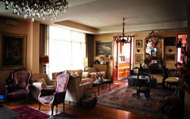 Hotel Pesi
