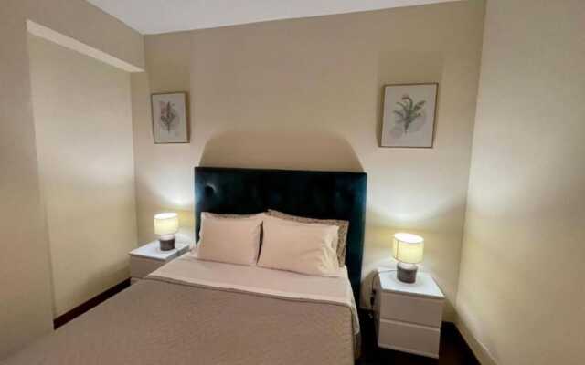 Mon Coin Dans La Ville by Madeira Sun Travel