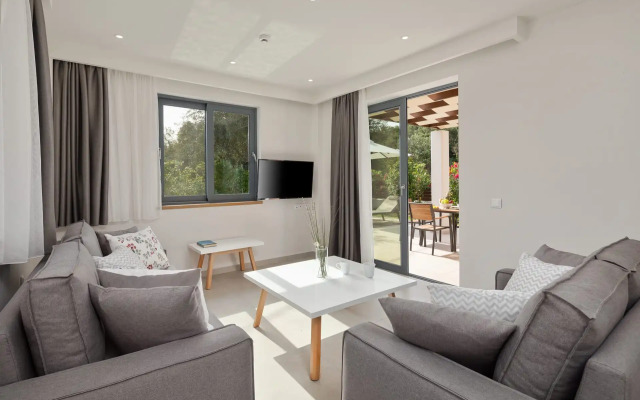 Perithia Suites