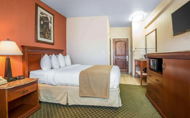 Quality Inn Winnemucca - Model T Casino
