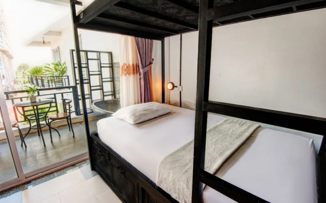 Mad Monkey Hostel Siem Reap
