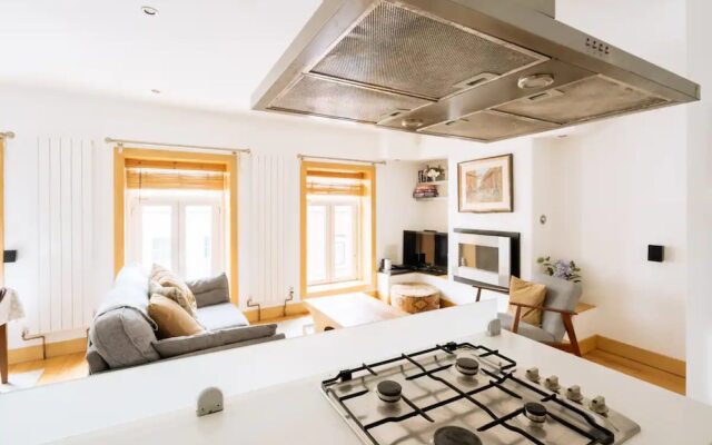 Stunning 3 Bedroom House in Dublin With Courtyard