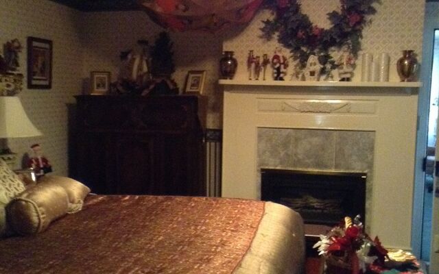 Victoria's Bed & Breakfast