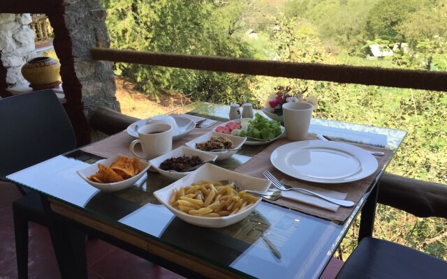 Lei Thar Gone Guest House