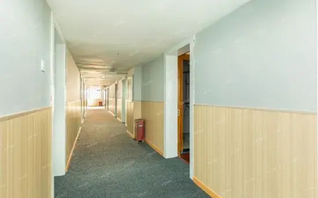Junyi Hotel