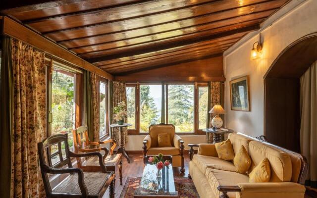 Lyn Eden - 3bhk villa near Company Garden by Roamhome