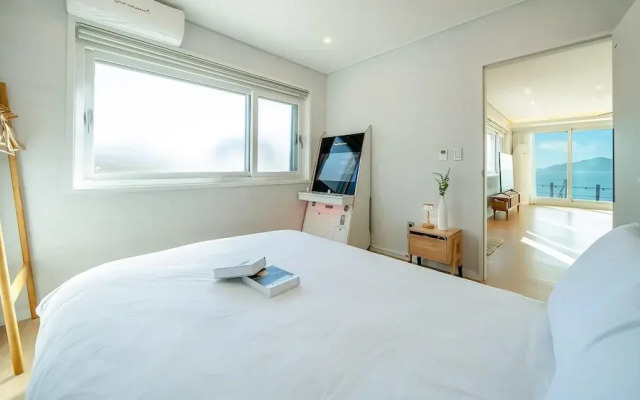 Namhae Mansion Morak