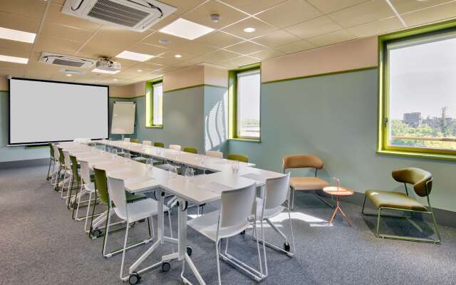 Aiden by Best Western Clermont-Ferrand Hotel & Spa