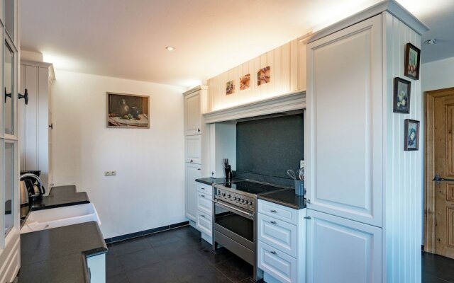 Rural Villa, 4 Kilometres From the Beach
