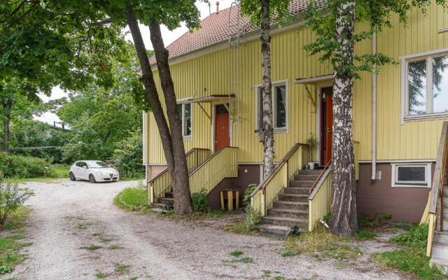 Unique wooden house apartment close to Logomo and downtown