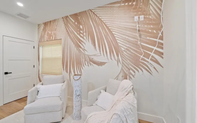 The Beach House 2 Bedroom Condo