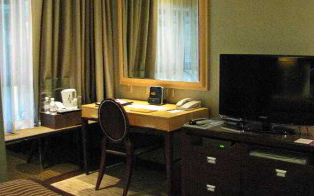 The Residence at Singapore Recreation Club