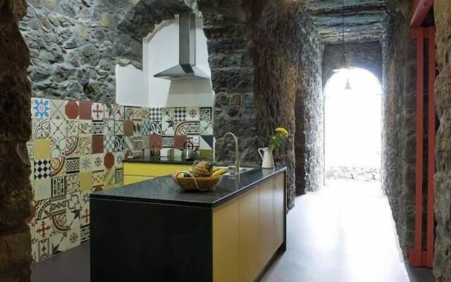 Azorean Urban Lodge