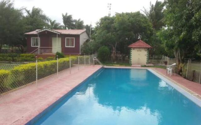 Naturals Resort Devlali