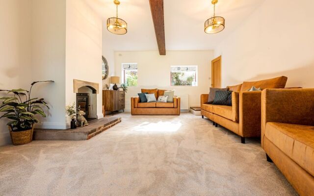 No1 Little Barrow Barns