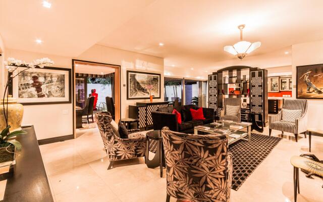 No5 Boutique Art Hotel by Mantis