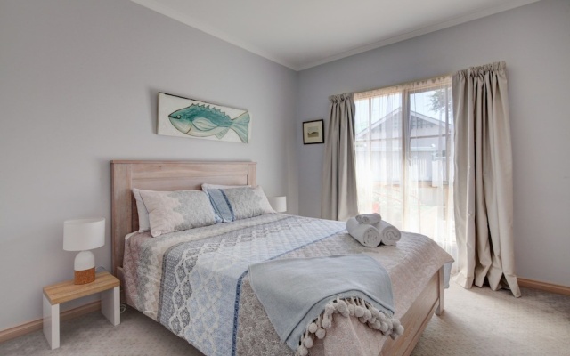 Avalon Cottage – Guest Rooms – Port Fairy